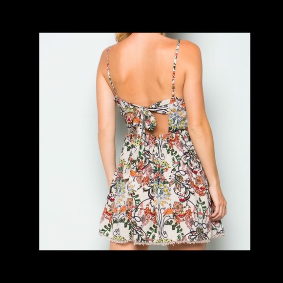 Flirty Print Mini - Picture 6 of 8